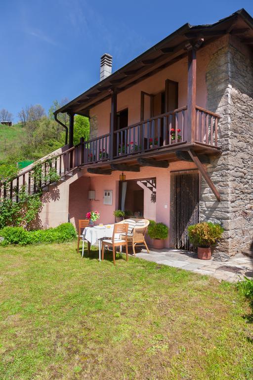 Casa Rural Pandelo Guest House Vega de Valcarce Eksteriør bilde