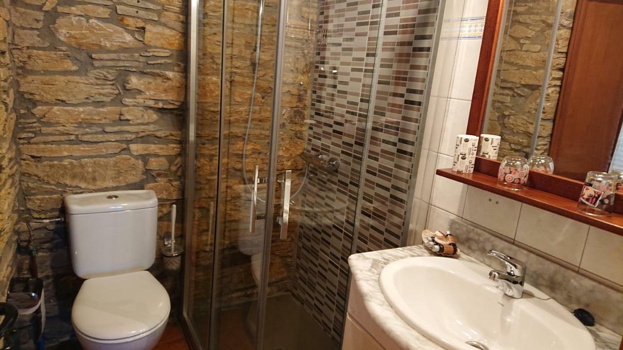 Casa Rural Pandelo Guest House Vega de Valcarce Eksteriør bilde